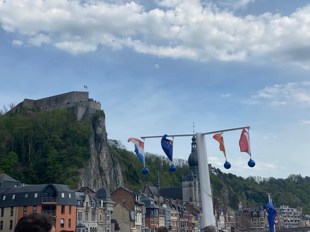 Vikarti Stay, A Lovely House With Incredible View Dinant Luaran gambar