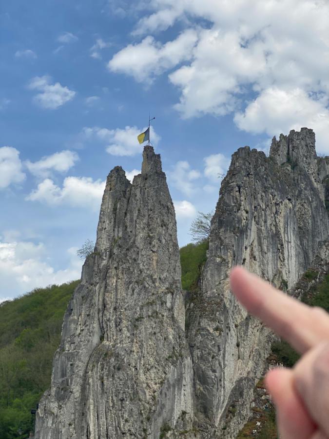 Vikarti Stay, A Lovely House With Incredible View Dinant Luaran gambar