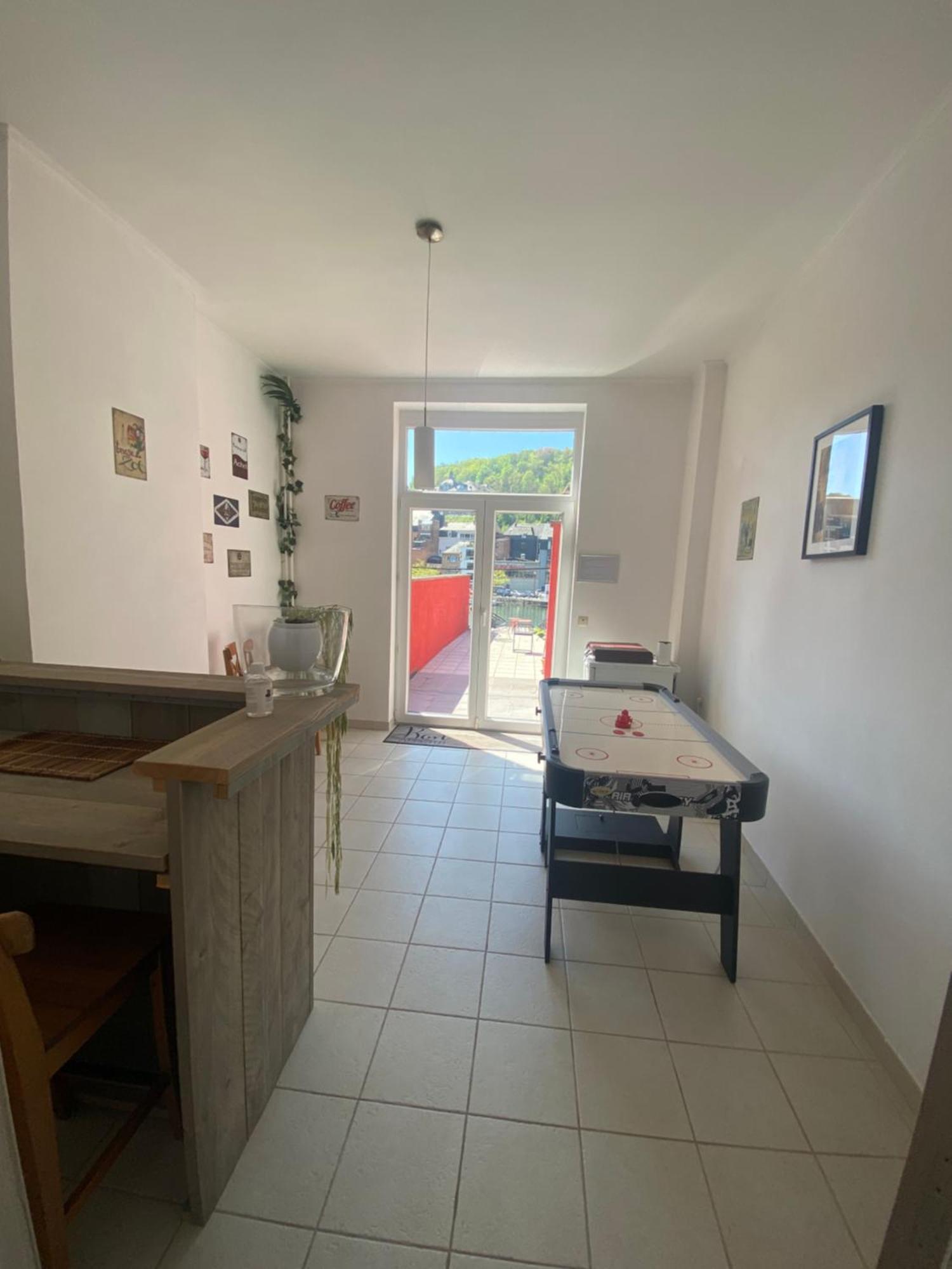Vikarti Stay, A Lovely House With Incredible View Dinant Luaran gambar